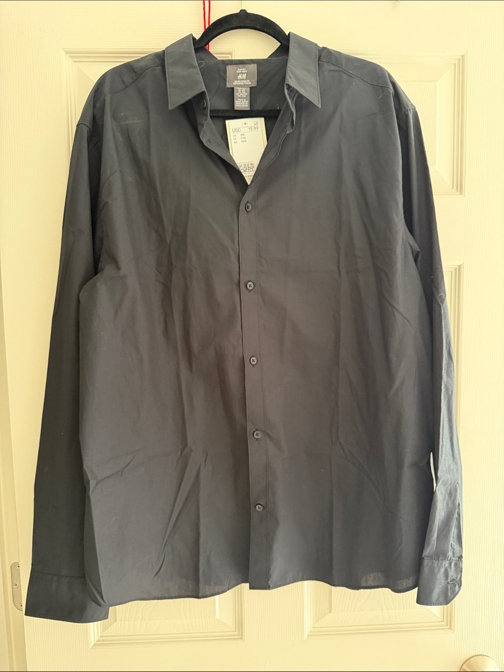NWT H&M Men’s Slim Fit Easy Iron Classic Black Button-Up Shirt